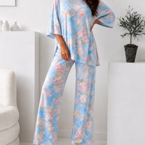 Women's 2 Piece Floral Print Pajama Set Half Sleeve Side Slit Top and Straight Leg Pants Casual Loungewear